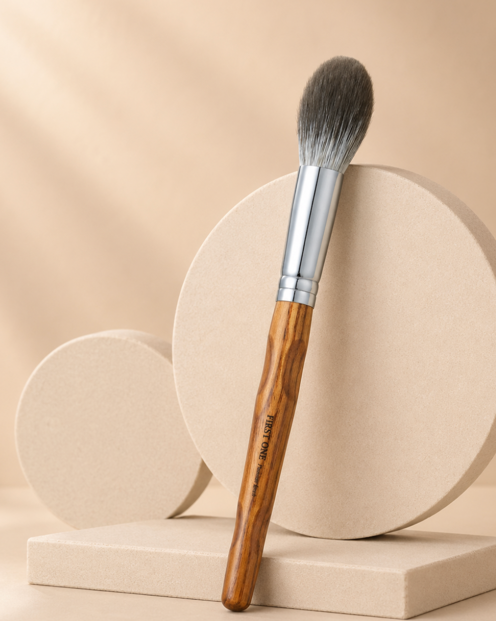 Moon Lynx Powder Brush